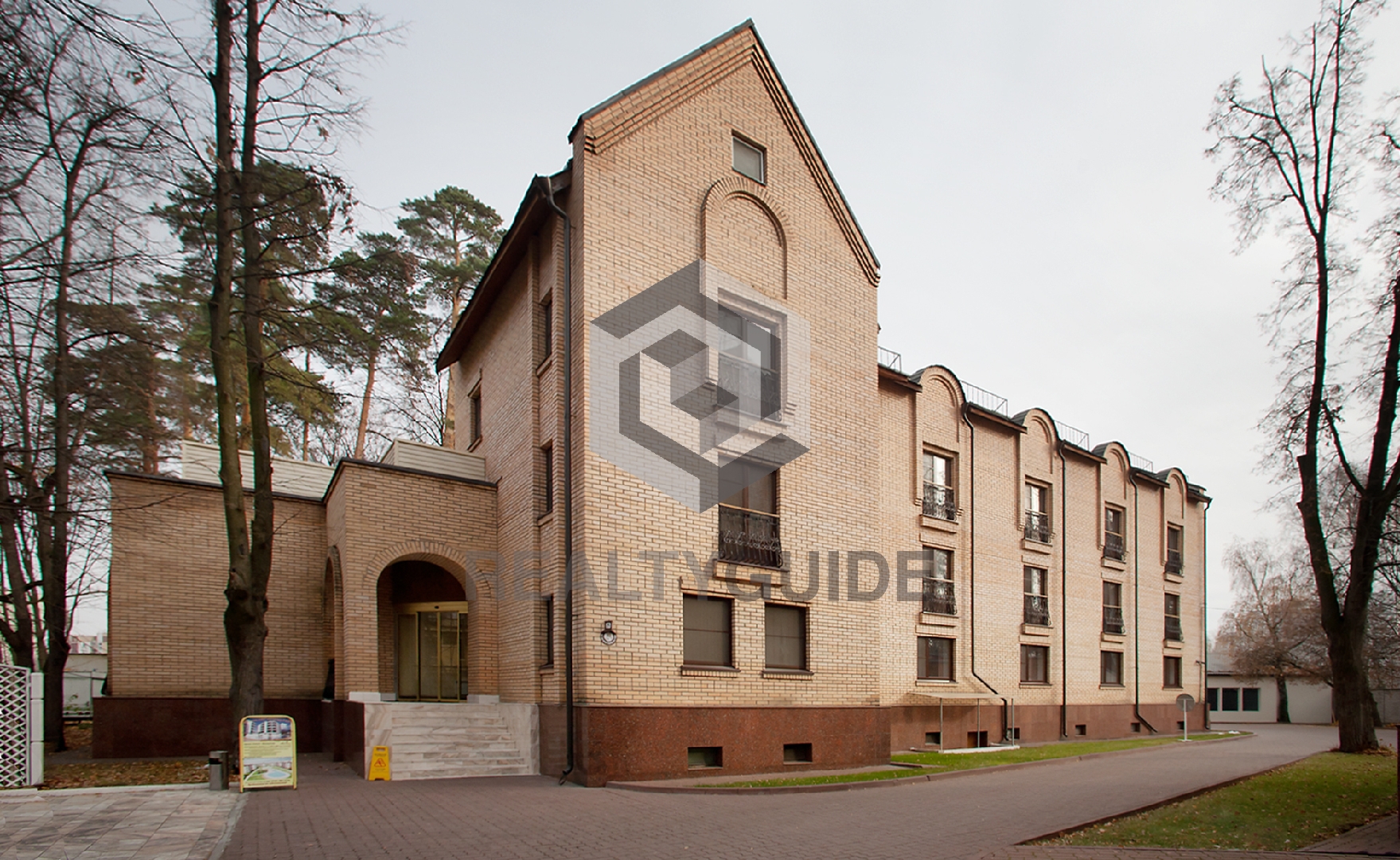 Бизнес-центр Зенит Интер IV