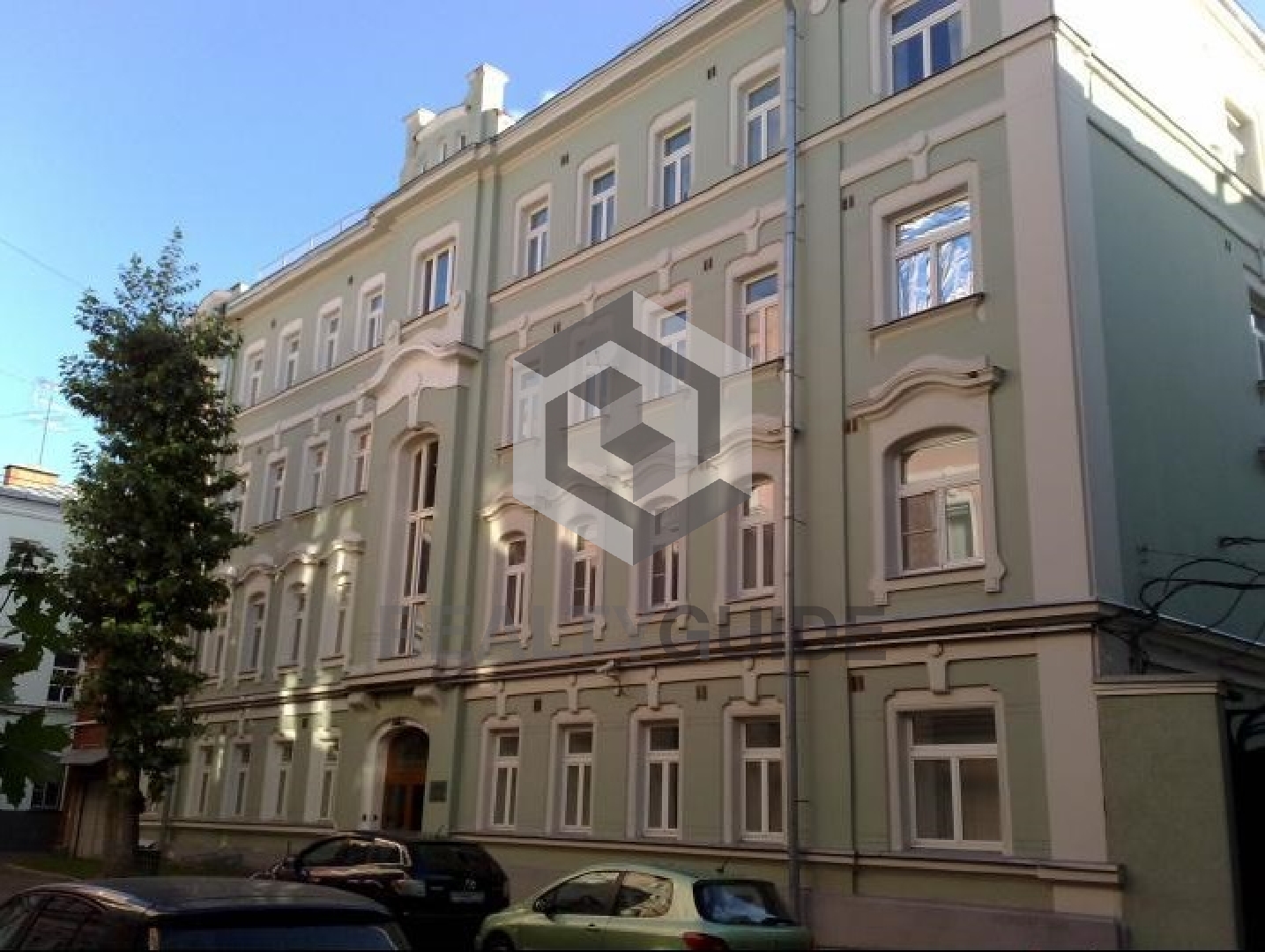 Административное здание Пречистенская набережная