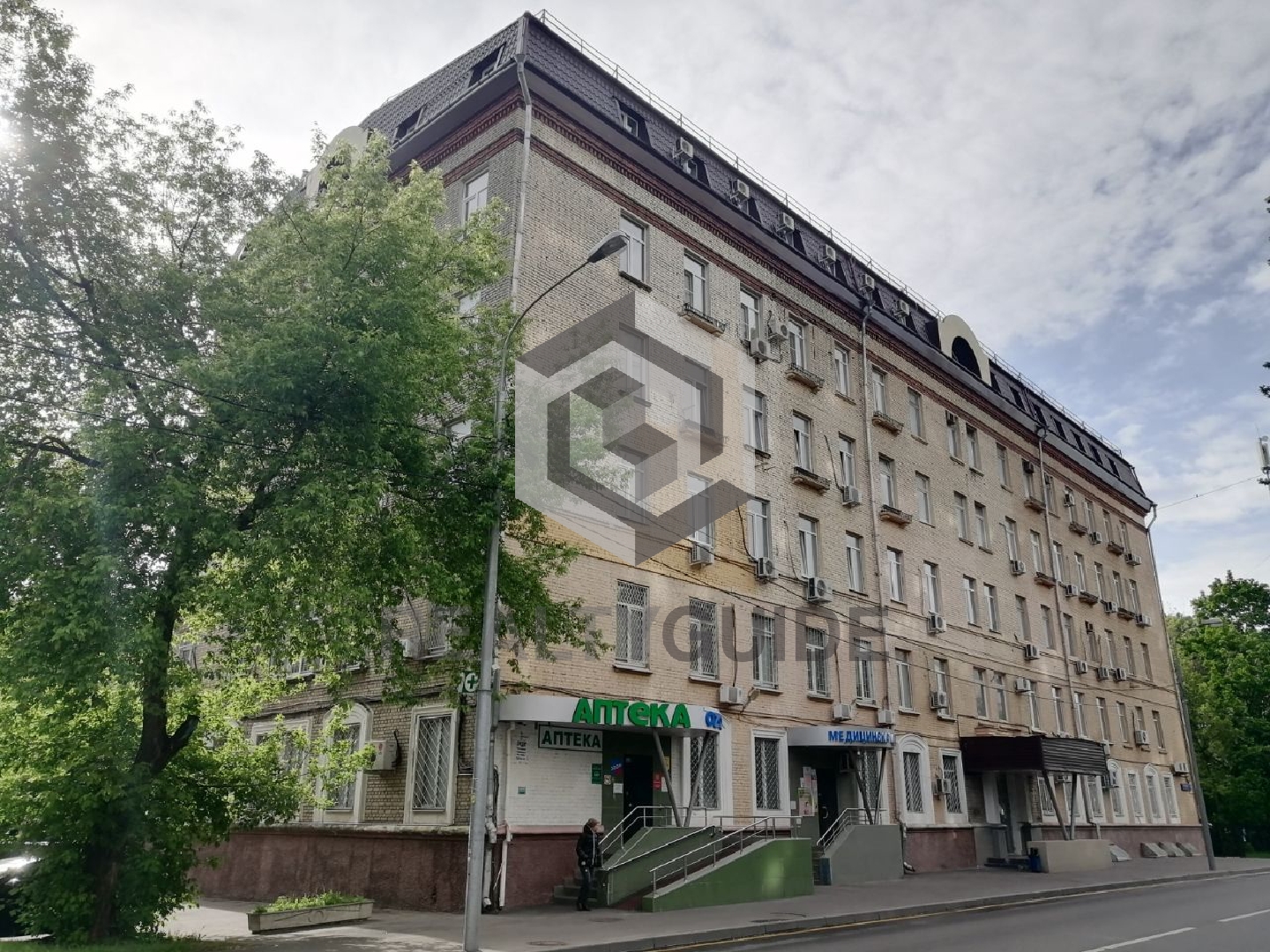 Бизнес-центр  15-я Парковая, 10 