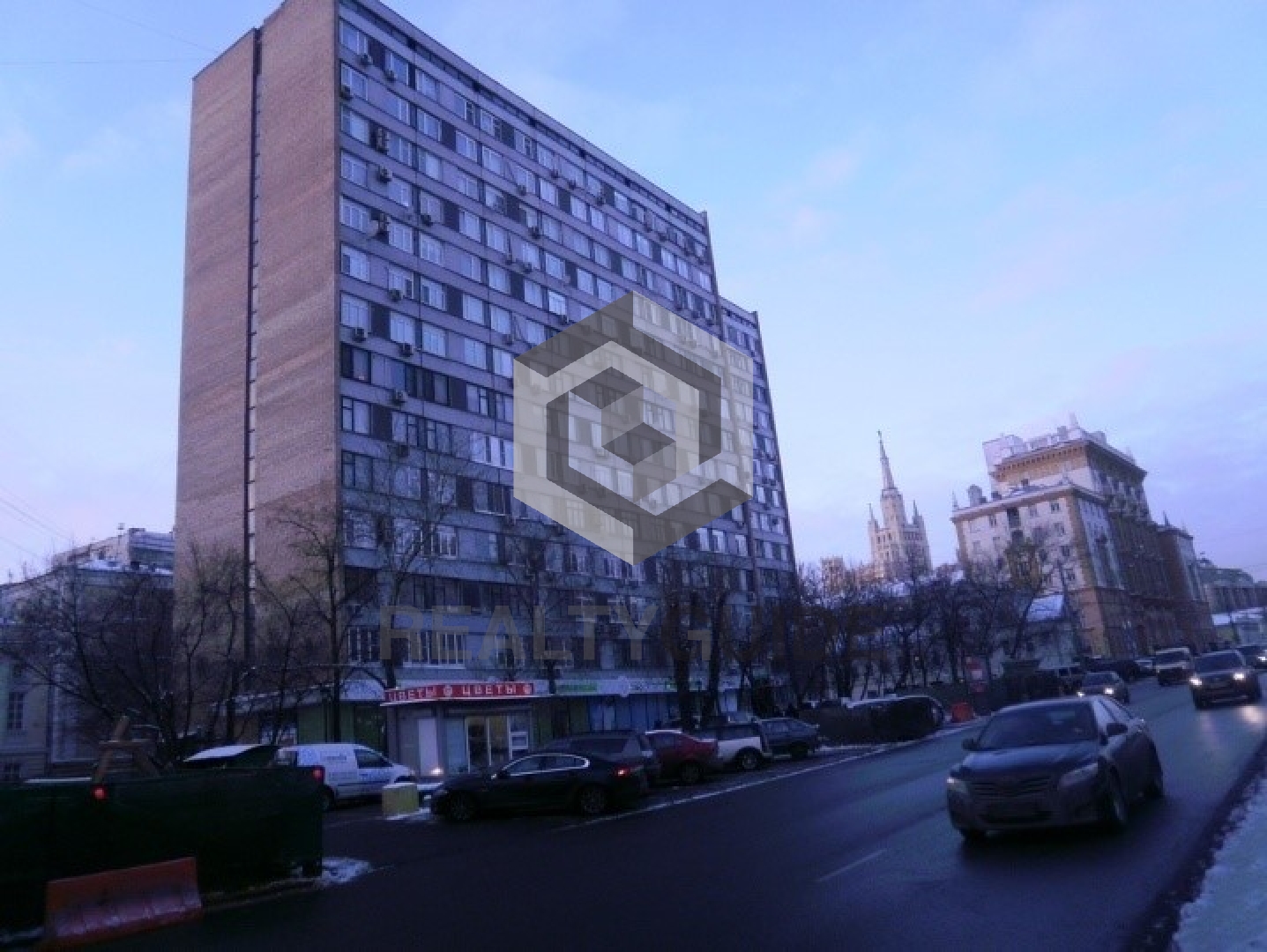 Жилой дом  Новинский б-р, 15