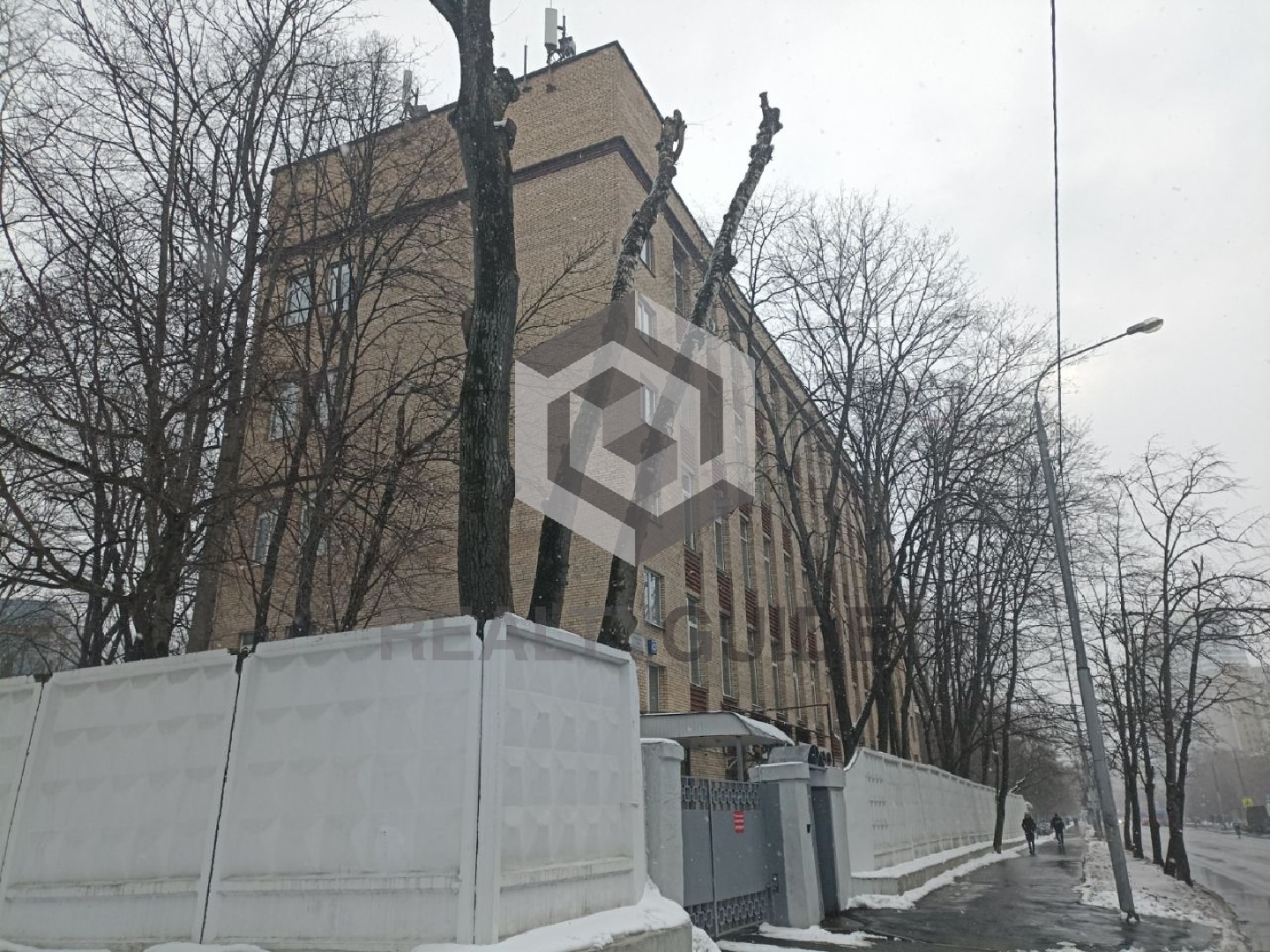 Административное здание  Флотская, 62 