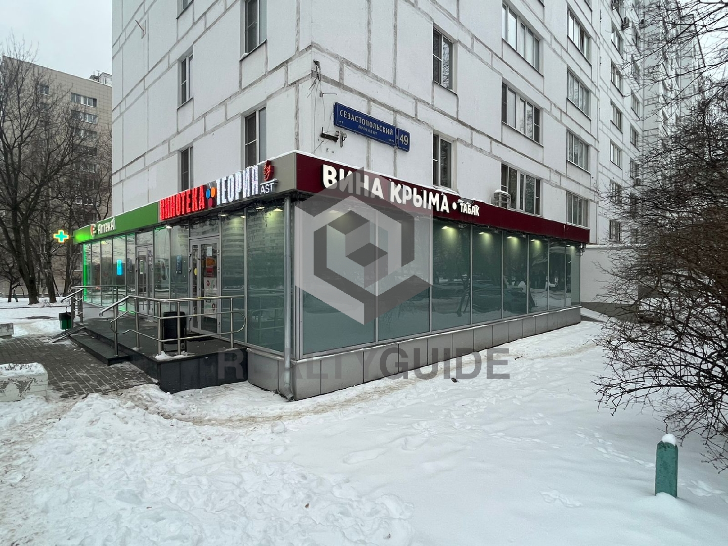 Жилой дом Севастопольский, 49