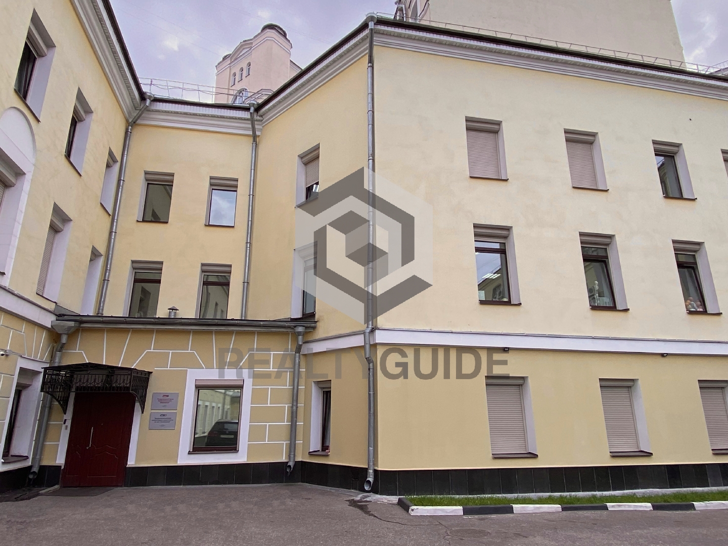 Административное здание  Кузнецкий мост, 19с2