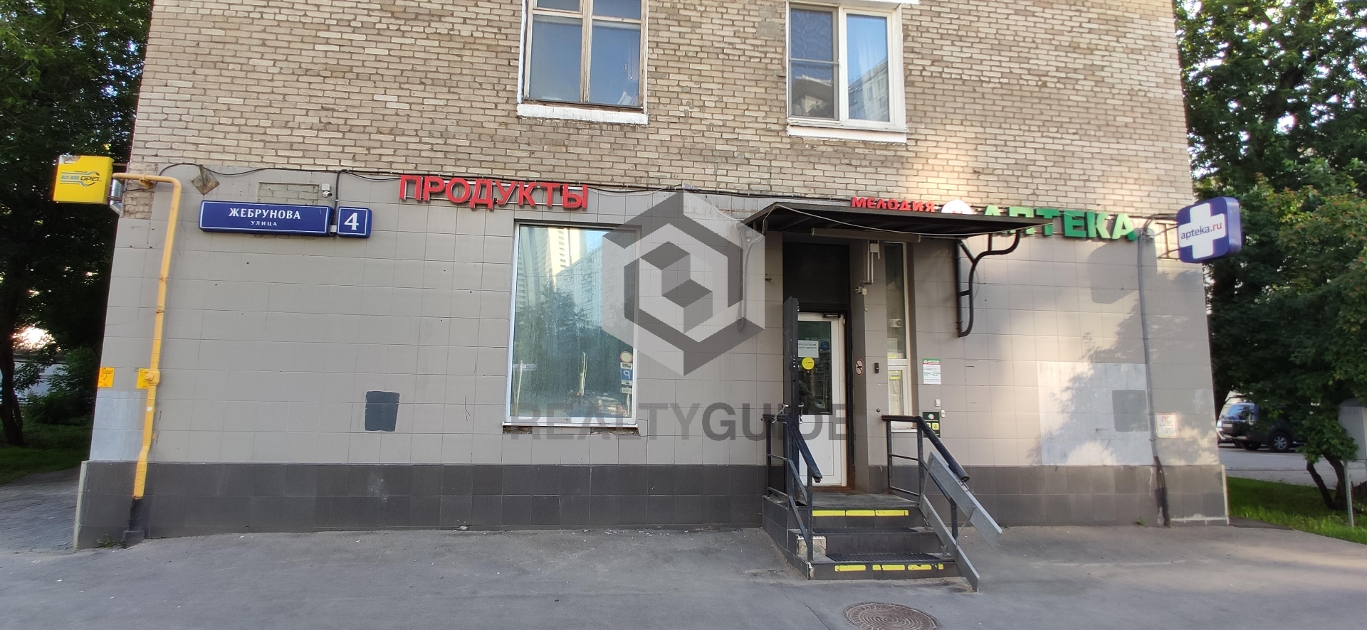 Жилой дом  Жебрунова, 4