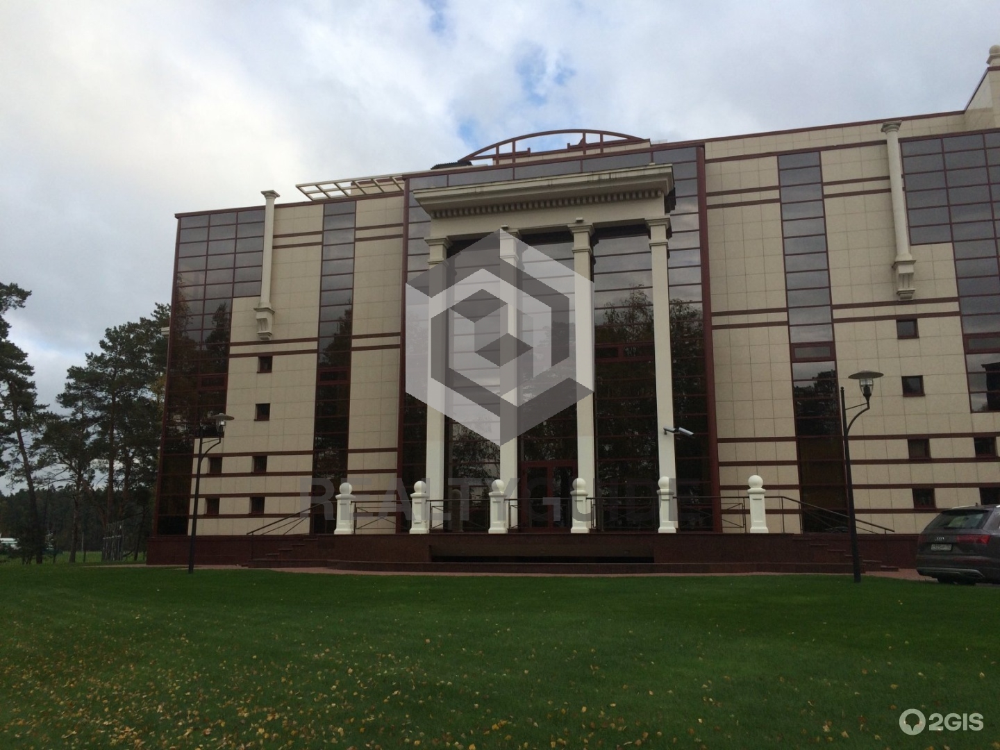 Бизнес-центр  Резиденция Рублево