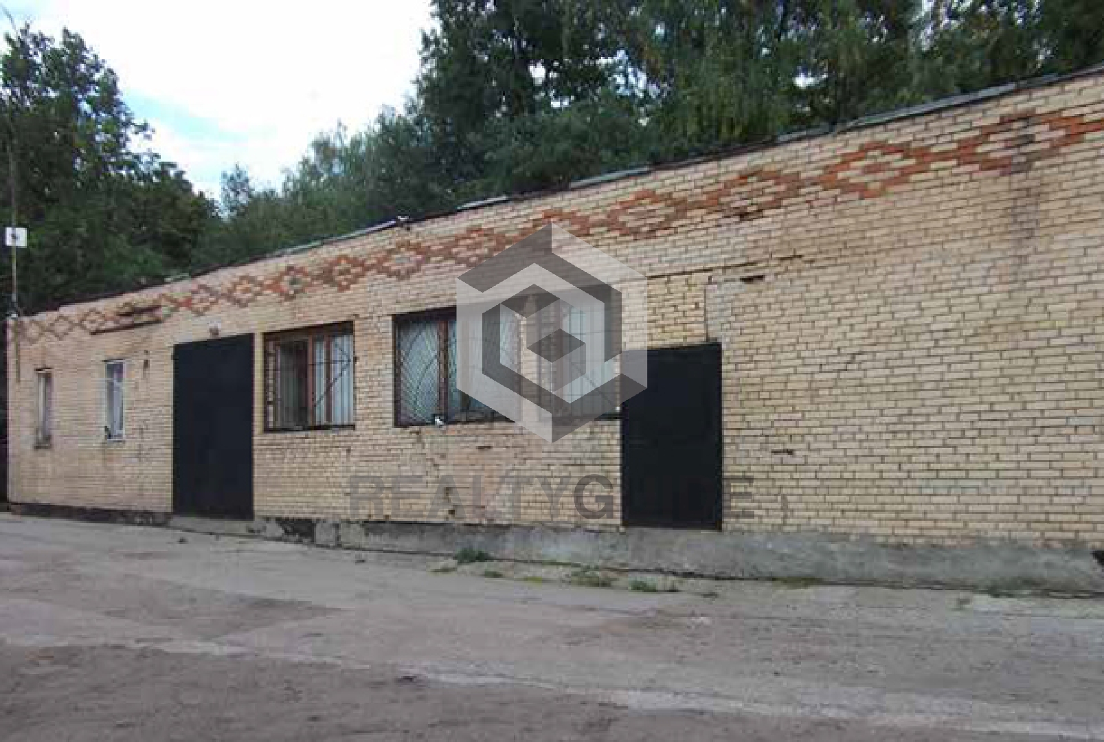 Офисно-складской комплекс Академика Янгеля