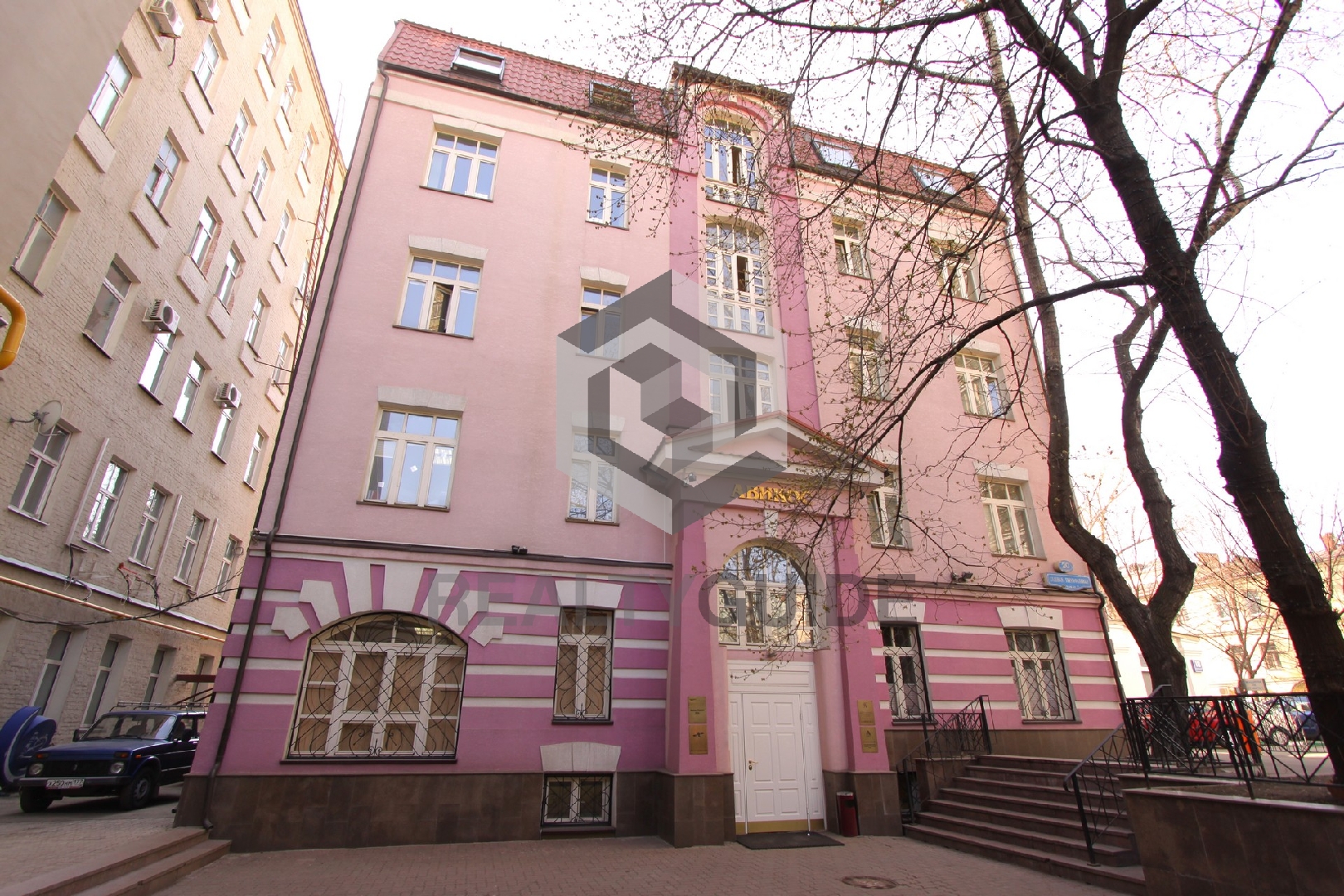 Бизнес-центр Садовая Триумфальная