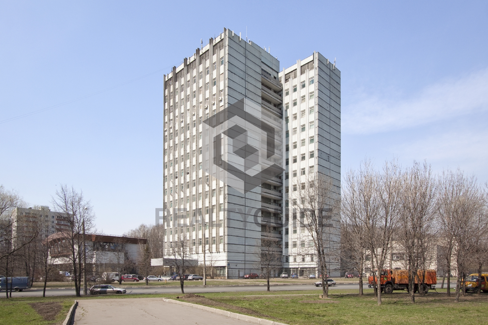 Деловой центр На Уральской