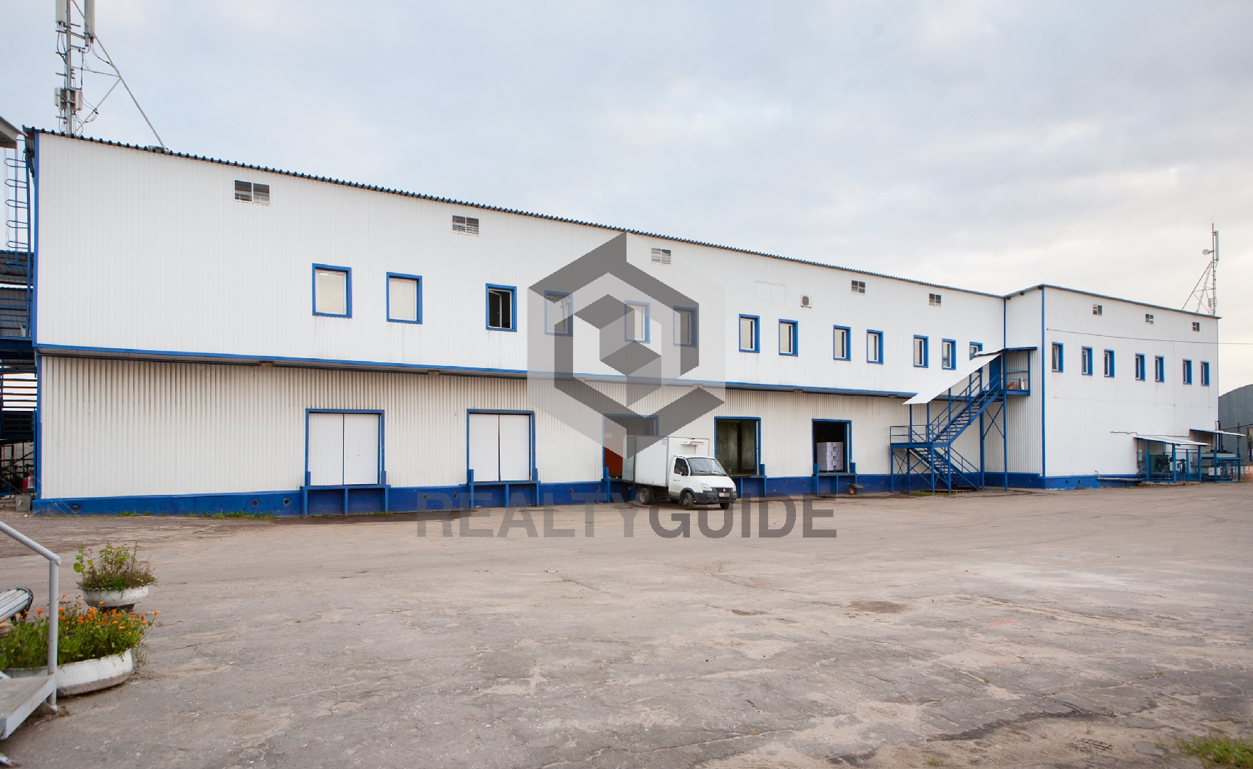 Складской комплекс Медвежьи озера