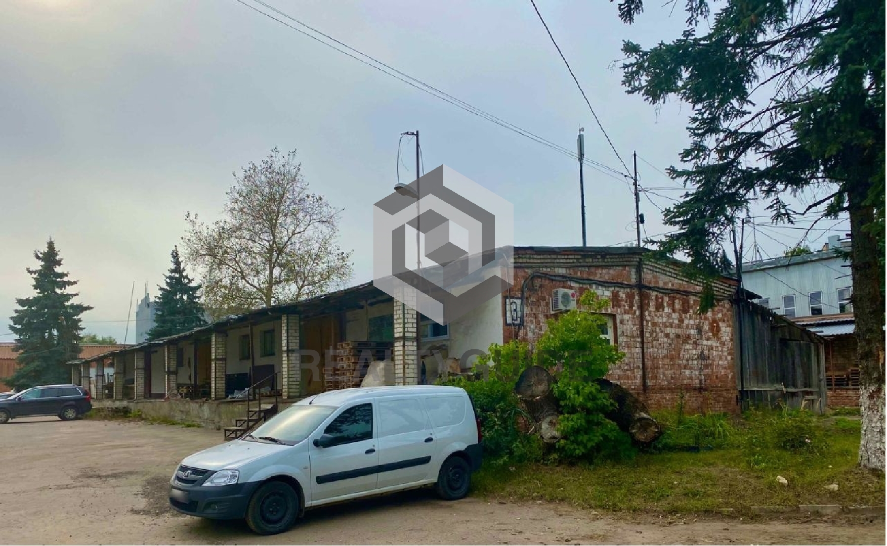 Складское помещение  Героев Курсантов, 28