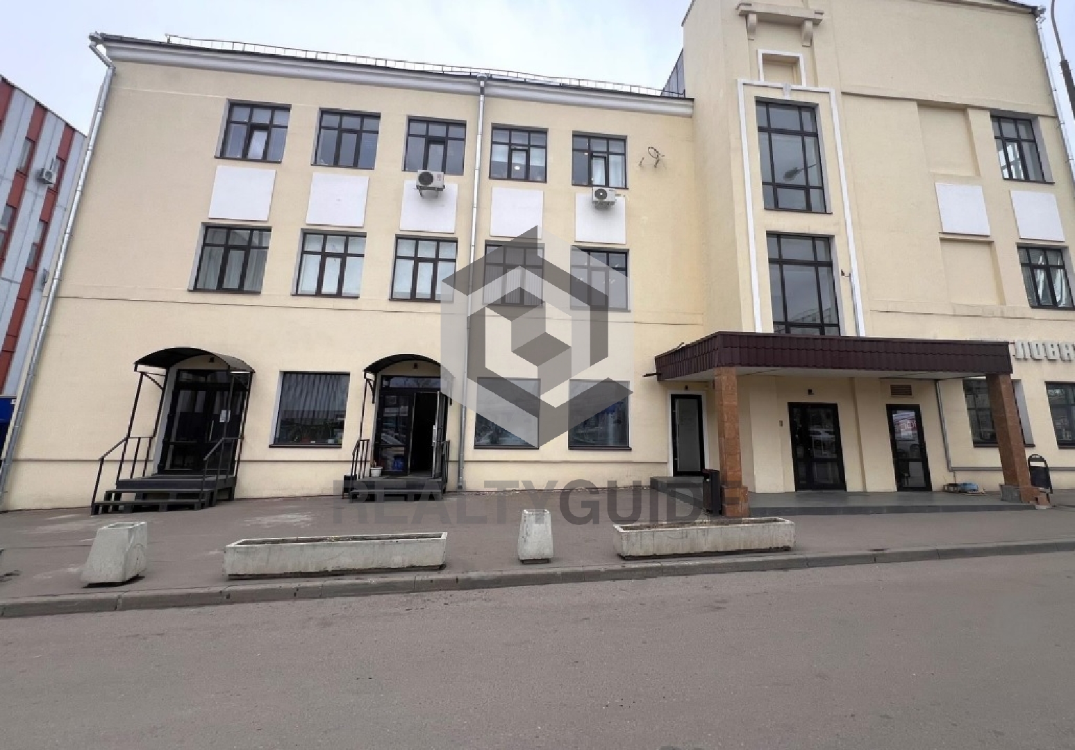 Офисно-гостиничный центр  Электродный, 16