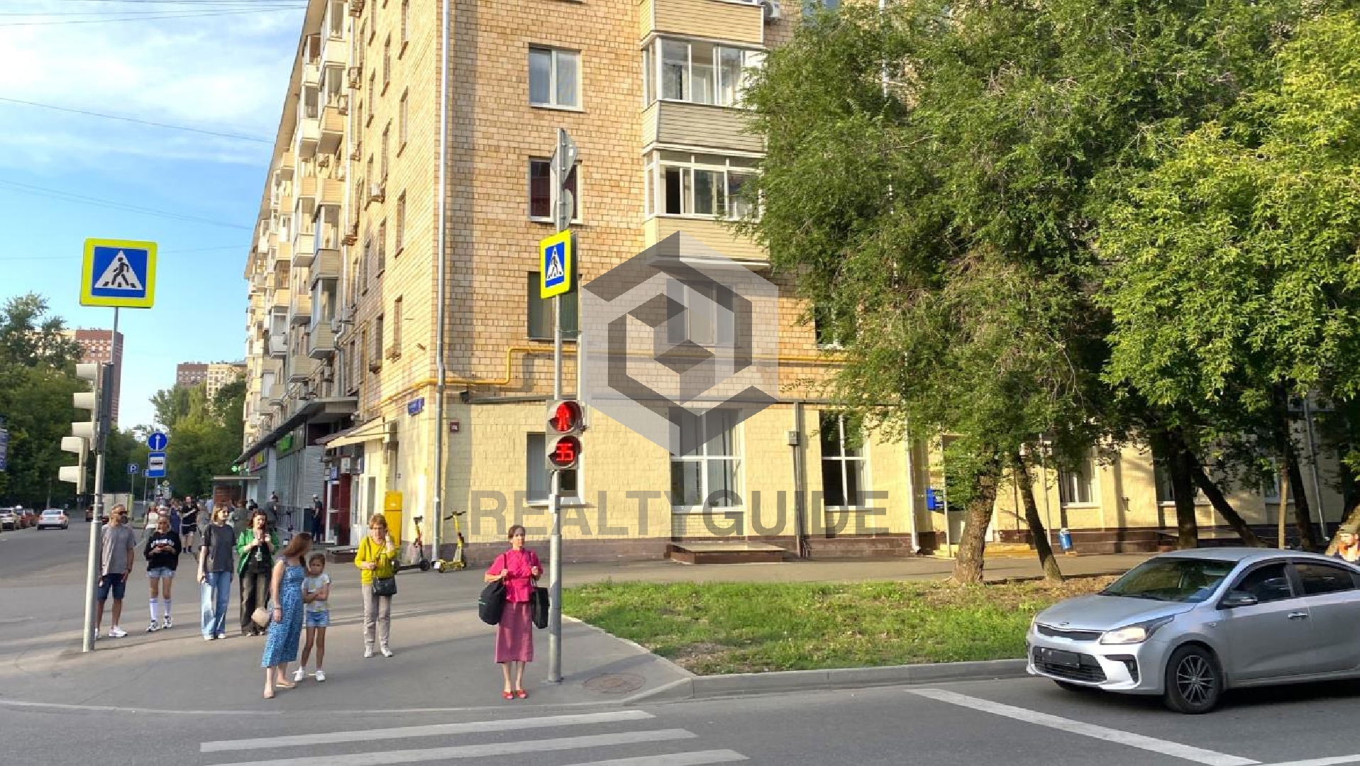 Жилой дом  Черняховского, 6