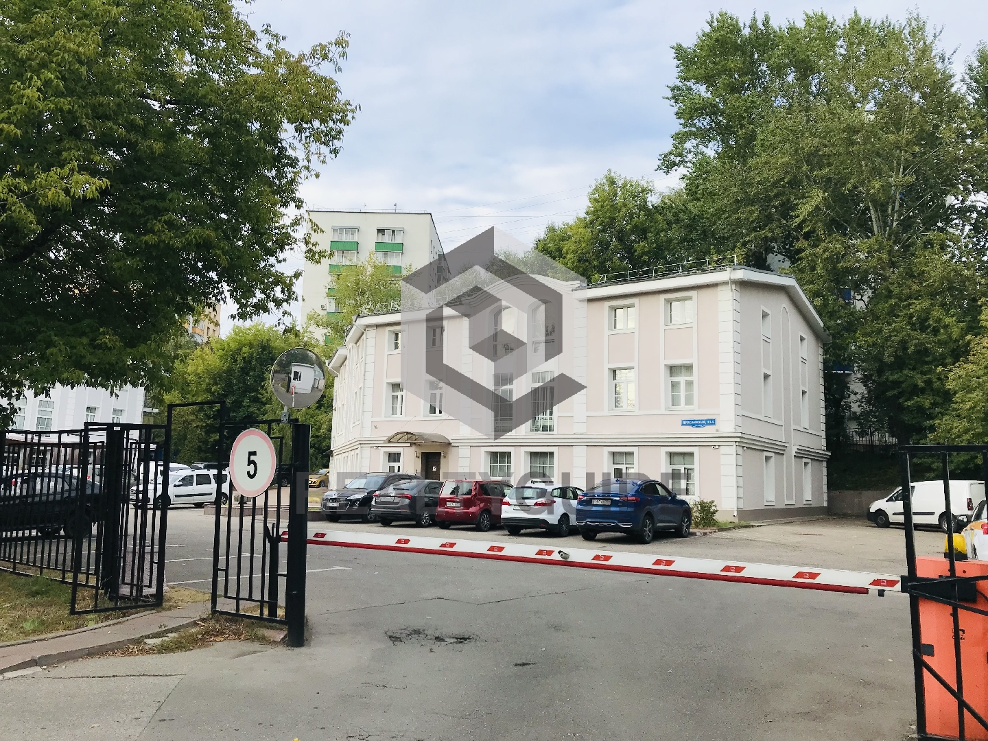 Особняк  Ярославская, 13б