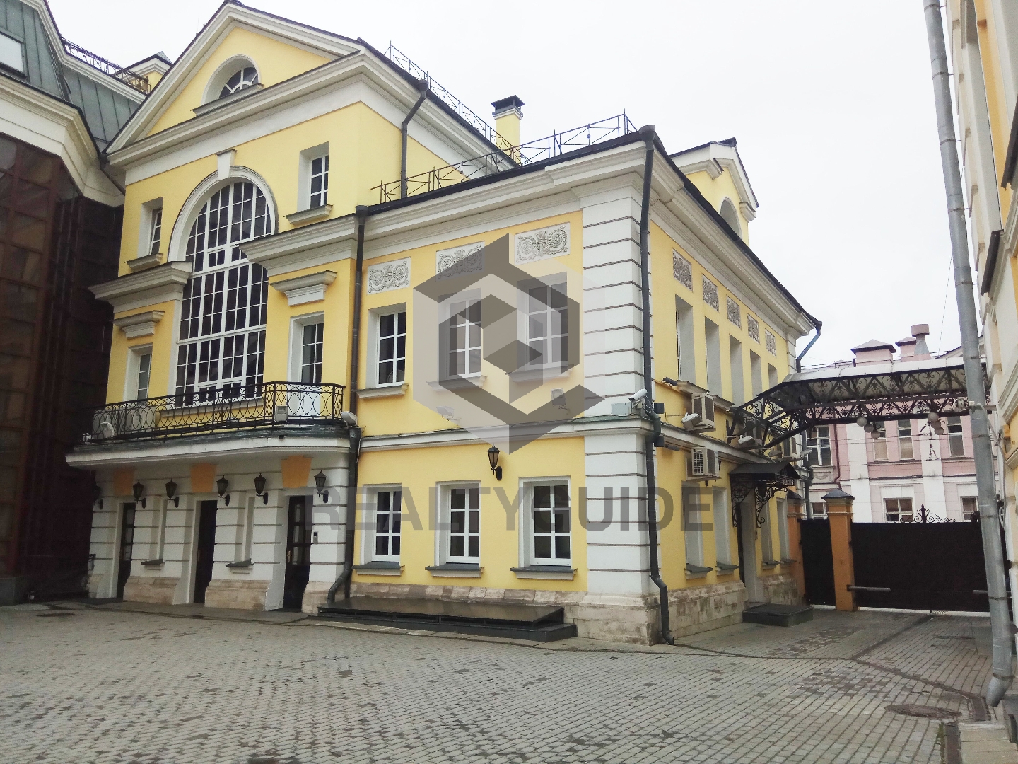 Особняк  Большая Полянка, 23